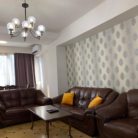 Apartment In The Center Of يريفان المظهر الخارجي الصورة